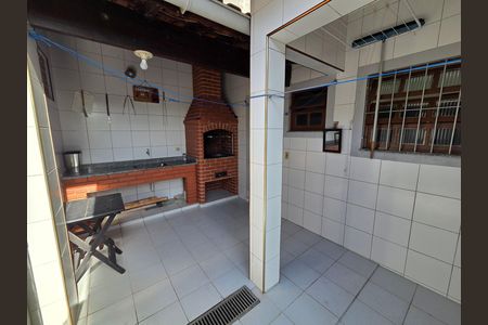 Casa para alugar com 130m², 3 quartos e 2 vagas Casa para alugar com 130m², 3 quartos e 2 vagasChurrasqueira