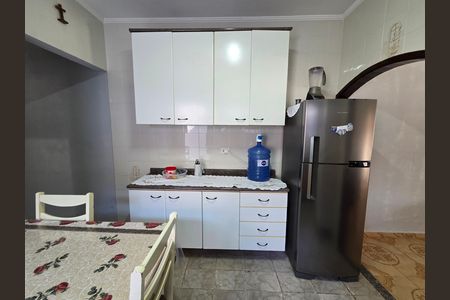 Casa para alugar com 130m², 3 quartos e 2 vagas Casa para alugar com 130m², 3 quartos e 2 vagasCozinha
