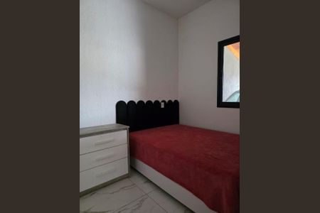 Casa à venda com 120m², 3 quartos e 1 vaga Casa à venda com 120m², 3 quartos e 1 vagaQuarto