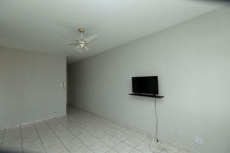 Apartamento para alugar com 68m², 1 quarto e sem vagaSALA