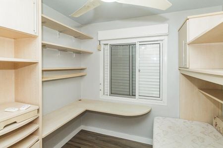 Quarto 2 de apartamento para alugar com 3 quartos, 84m² em Menino Deus, Porto Alegre