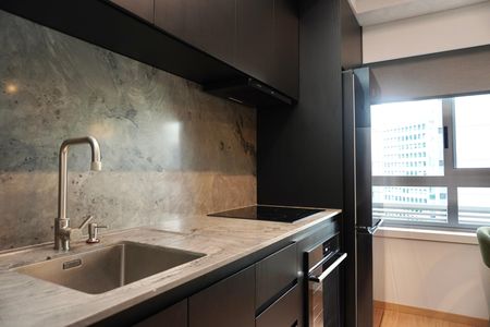 Studio para alugar com 44m², 1 quarto e 1 vaga Studio para alugar com 44m², 1 quarto e 1 vagaCozinha e Área de Serviço