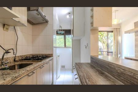 Cozinha de apartamento à venda com 1 quarto, 50m² em São Geraldo, Porto Alegre