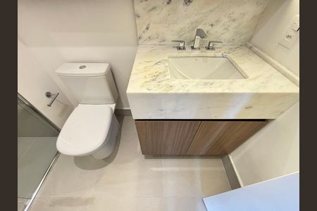 Apartamento para alugar com 34m², 1 quarto e sem vaga Apartamento para alugar com 34m², 1 quarto e sem vagaBanheiro da Suíte