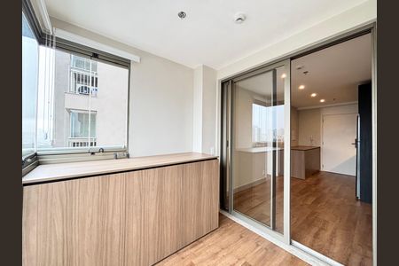 Apartamento para alugar com 34m², 1 quarto e sem vaga Apartamento para alugar com 34m², 1 quarto e sem vagaVaranda