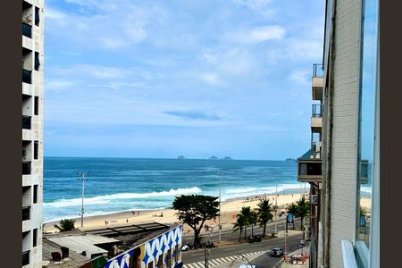 Sala - vista livre para a praia de apartamento para alugar com 3 quartos, 173m² em Ipanema, Rio de Janeiro