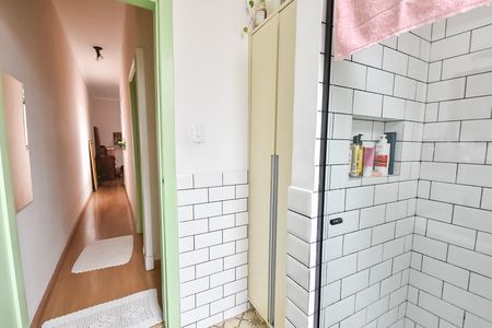 Apartamento à venda com 58m², 2 quartos e sem vaga Apartamento à venda com 58m², 2 quartos e sem vagaBanheiro