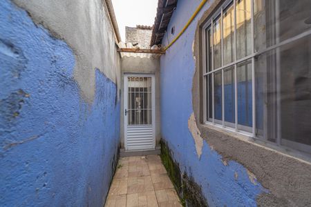 Casa para alugar com 150m², 2 quartos e 2 vagas Casa para alugar com 150m², 2 quartos e 2 vagasCorredor