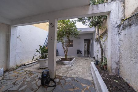 Casa para alugar com 150m², 2 quartos e 2 vagas Casa para alugar com 150m², 2 quartos e 2 vagasGaragem