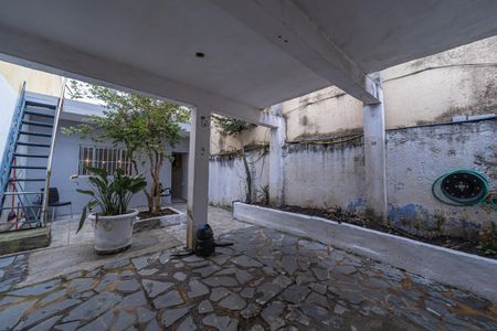 Casa para alugar com 150m², 2 quartos e 2 vagas Casa para alugar com 150m², 2 quartos e 2 vagasGaragem
