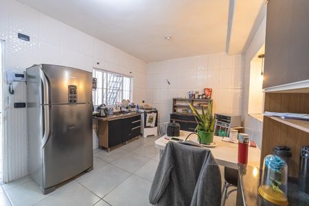 Cozinha de casa para alugar com 2 quartos, 150m² em Chácara Cruzeiro do Sul, São Paulo