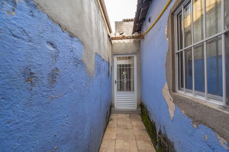 Casa para alugar com 150m², 2 quartos e 2 vagas Casa para alugar com 150m², 2 quartos e 2 vagasCorredor