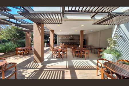 Apartamento à venda com 62m², 2 quartos e 2 vagas Apartamento à venda com 62m², 2 quartos e 2 vagasÁrea comum - Churrasqueira