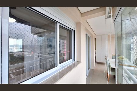 Apartamento à venda com 62m², 2 quartos e 2 vagas Apartamento à venda com 62m², 2 quartos e 2 vagasVaranda
