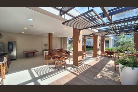 Apartamento à venda com 62m², 2 quartos e 2 vagas Apartamento à venda com 62m², 2 quartos e 2 vagasÁrea comum - Churrasqueira