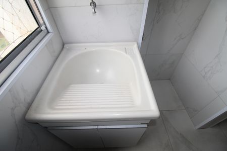 Apartamento para alugar com 60m², 2 quartos e 1 vagaÁrea de Serviço