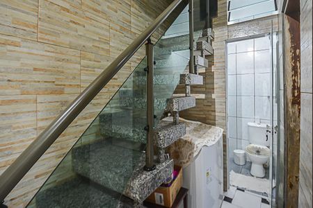 Casa para alugar com 360m², 4 quartos e 2 vagas Casa para alugar com 360m², 4 quartos e 2 vagasÁrea de Serviço 1