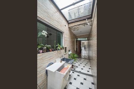 Casa para alugar com 360m², 4 quartos e 2 vagas Casa para alugar com 360m², 4 quartos e 2 vagasÁrea de Serviço 2