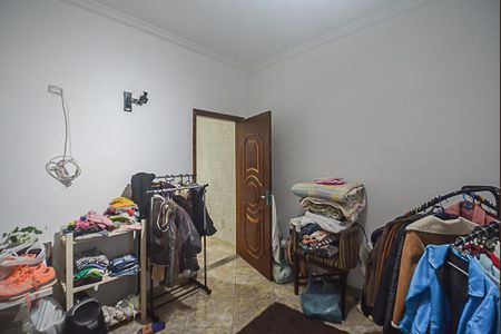 Casa para alugar com 360m², 4 quartos e 2 vagas Casa para alugar com 360m², 4 quartos e 2 vagasQuarto 2