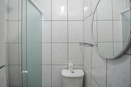 Casa para alugar com 360m², 4 quartos e 2 vagas Casa para alugar com 360m², 4 quartos e 2 vagasBanheiro 1