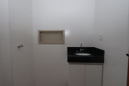 Apartamento para alugar com 40m², 2 quartos e sem vagaBanheiro