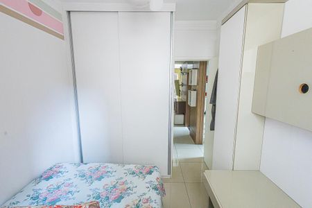 Apartamento à venda com 90m², 3 quartos e 1 vagaQuarto 2