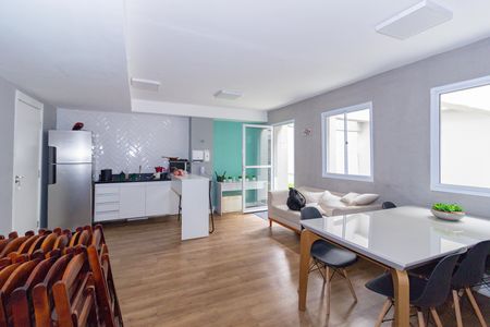 Apartamento à venda com 25m², 1 quarto e sem vaga Apartamento à venda com 25m², 1 quarto e sem vagaÁrea comum - Salão de festas
