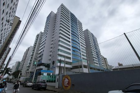 Apartamento para alugar com 82m², 2 quartos e 1 vaga Apartamento para alugar com 82m², 2 quartos e 1 vagaFachada