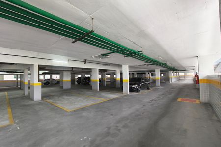 Apartamento para alugar com 82m², 2 quartos e 1 vaga Apartamento para alugar com 82m², 2 quartos e 1 vagaGaragem