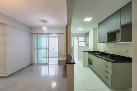 Apartamento para alugar com 82m², 2 quartos e 1 vaga Apartamento para alugar com 82m², 2 quartos e 1 vagaSala/cozinha