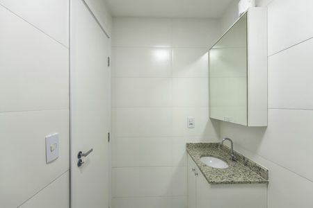 Apartamento para alugar com 82m², 2 quartos e 1 vaga Apartamento para alugar com 82m², 2 quartos e 1 vagaBanheiro