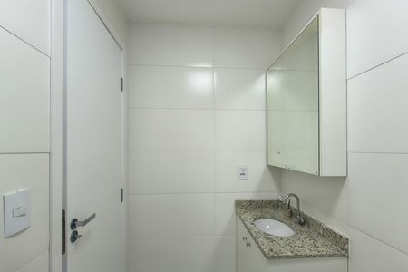 Apartamento para alugar com 82m², 2 quartos e 1 vaga Apartamento para alugar com 82m², 2 quartos e 1 vagaBanheiro da Suíte
