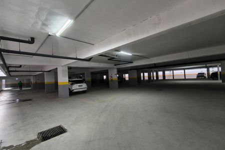Apartamento para alugar com 82m², 2 quartos e 1 vaga Apartamento para alugar com 82m², 2 quartos e 1 vagaGaragem