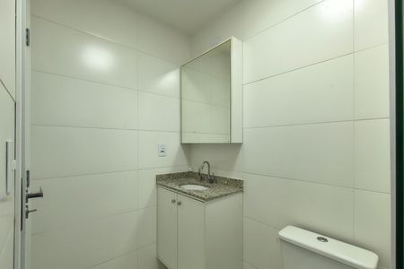 Apartamento para alugar com 82m², 2 quartos e 1 vaga Apartamento para alugar com 82m², 2 quartos e 1 vagaBanheiro da Suíte