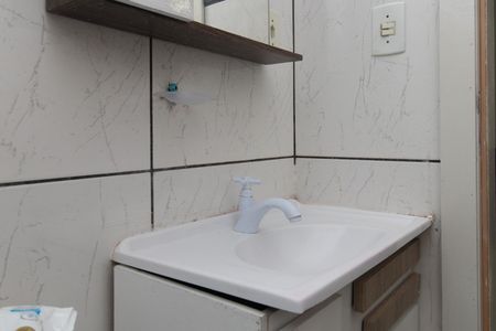 Banheiro de apartamento para alugar com 1 quarto, 35m² em Centro Histórico, Porto Alegre