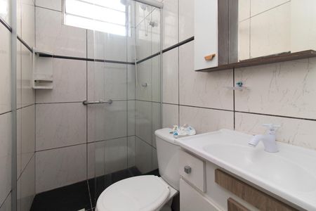 Banheiro de apartamento para alugar com 1 quarto, 35m² em Centro Histórico, Porto Alegre