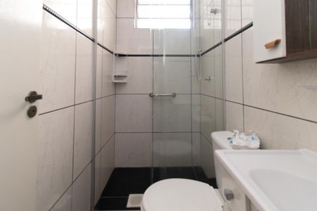 Banheiro de apartamento para alugar com 1 quarto, 35m² em Centro Histórico, Porto Alegre