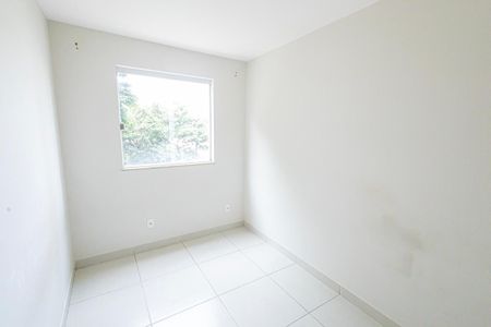 Apartamento à venda com 80m², 3 quartos e 2 vagasQuarto 2
