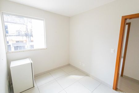 Apartamento à venda com 80m², 3 quartos e 2 vagasQuarto 3