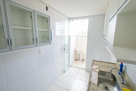 Apartamento à venda com 80m², 3 quartos e 2 vagasCozinha