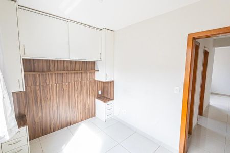 Apartamento à venda com 80m², 3 quartos e 2 vagasQuarto 1/ suite
