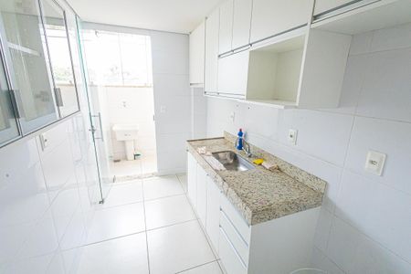 Apartamento à venda com 80m², 3 quartos e 2 vagasCozinha