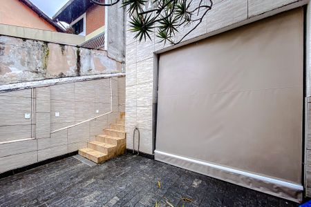 Garagem de casa à venda com 6 quartos, 205m² em Perdizes, São Paulo