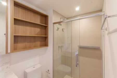 Banheiro da Suíte de apartamento para alugar com 1 quarto, 35m² em Indianópolis, São Paulo