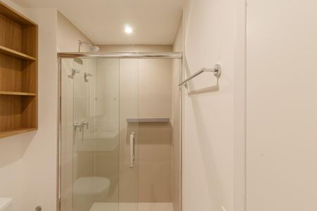 Banheiro da Suíte de apartamento para alugar com 1 quarto, 35m² em Indianópolis, São Paulo