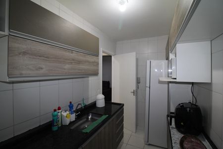 Apartamento à venda com 49m², 2 quartos e 1 vagaCozinha