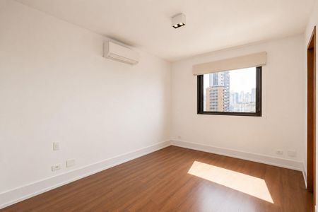 Apartamento para alugar com 4 quartos, 265m² em Pinheiros, São Paulo
