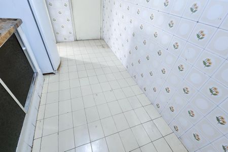 Cozinha de apartamento à venda com 2 quartos, 63m² em Laranjeiras, Rio de Janeiro