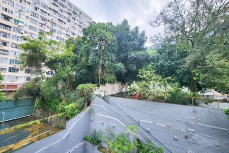 Vista de apartamento à venda com 2 quartos, 63m² em Laranjeiras, Rio de Janeiro