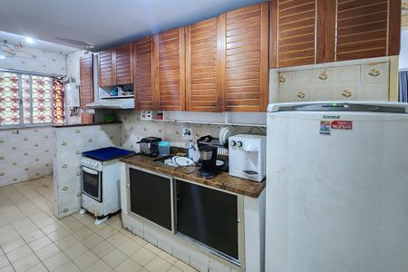 Apartamento à venda com 63m², 2 quartos e 1 vaga Apartamento à venda com 63m², 2 quartos e 1 vagaCozinha